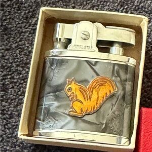 Vintage 1956 NOS Royal Star Super Enamel Squirrel on Marbled Black & Gray Body